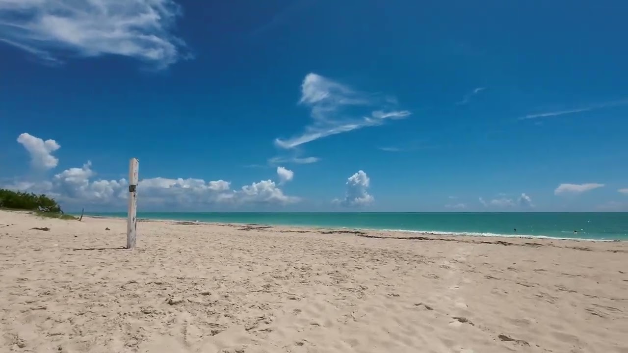 Walking tour to Playa Blanca, Cancun, Mexico 4K 🇲🇽